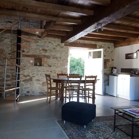 Feriehus De La Noue *